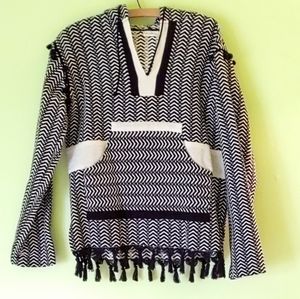 REBELLION hoodie/poncho